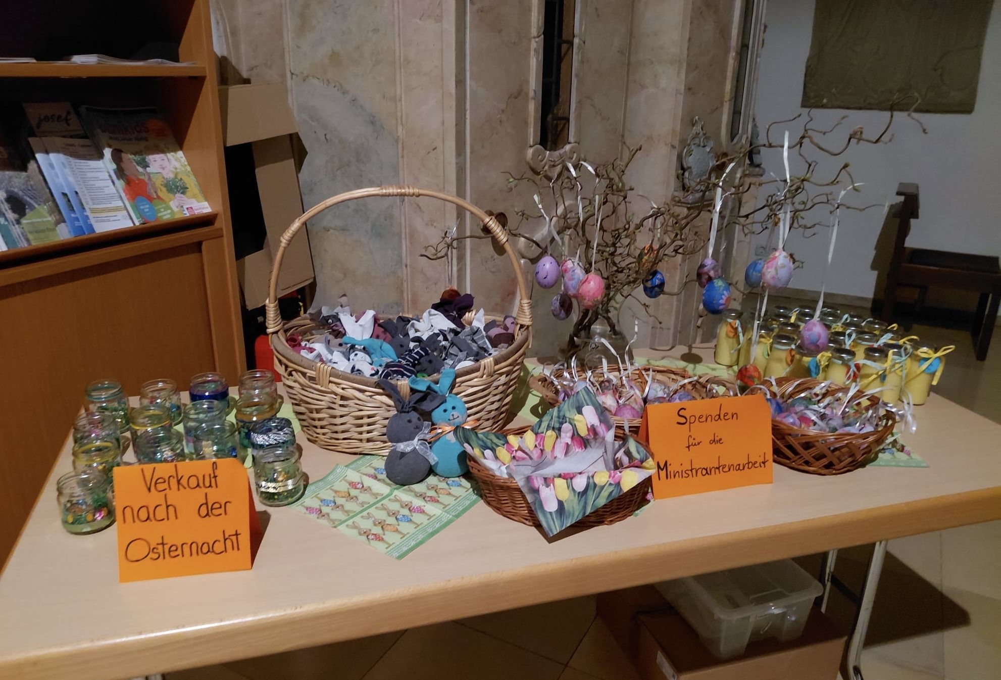 Osterbasteleien Ministranten